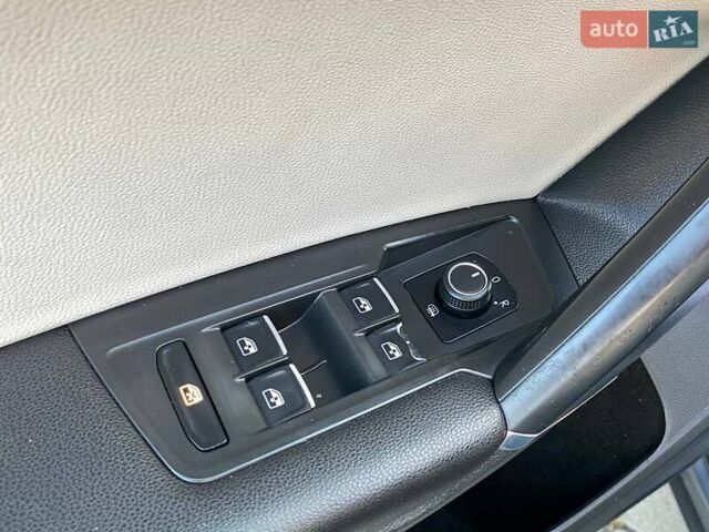 Сірий Фольксваген Тігуан, об'ємом двигуна 1.98 л та пробігом 154 тис. км за 18500 $, фото 12 на Automoto.ua