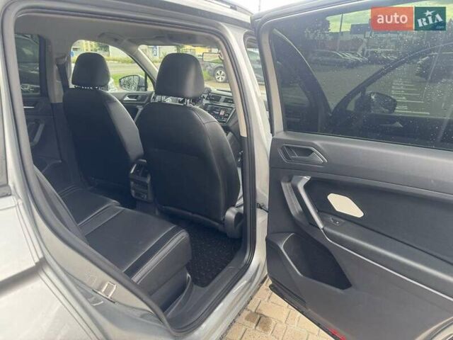 Сірий Фольксваген Тігуан, об'ємом двигуна 1.98 л та пробігом 171 тис. км за 20500 $, фото 14 на Automoto.ua