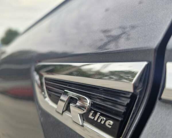 Серый Фольксваген Тигуан, объемом двигателя 2 л и пробегом 213 тыс. км за 21800 $, фото 29 на Automoto.ua