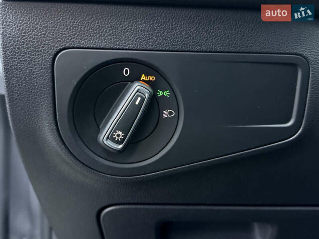 Сірий Фольксваген Тігуан, об'ємом двигуна 2 л та пробігом 62 тис. км за 21500 $, фото 50 на Automoto.ua