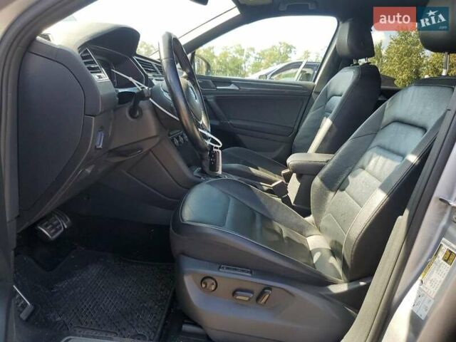 Серый Фольксваген Тигуан, объемом двигателя 2 л и пробегом 70 тыс. км за 9100 $, фото 6 на Automoto.ua