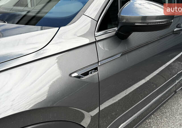 Серый Фольксваген Тигуан, объемом двигателя 1.98 л и пробегом 76 тыс. км за 32000 $, фото 12 на Automoto.ua