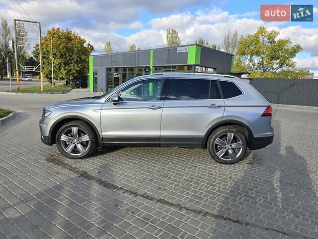 Сірий Фольксваген Тігуан, об'ємом двигуна 1.97 л та пробігом 147 тис. км за 21950 $, фото 6 на Automoto.ua