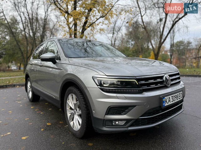 Сірий Фольксваген Тігуан, об'ємом двигуна 1.97 л та пробігом 259 тис. км за 25200 $, фото 6 на Automoto.ua