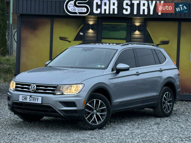 Сірий Фольксваген Тігуан, об'ємом двигуна 2 л та пробігом 62 тис. км за 21500 $, фото 5 на Automoto.ua
