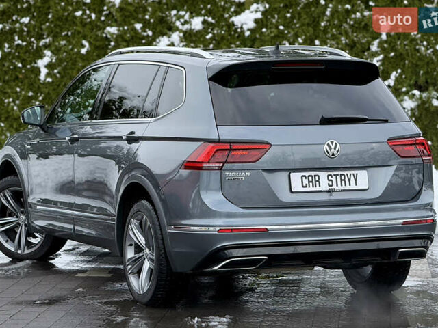 Серый Фольксваген Тигуан, объемом двигателя 2 л и пробегом 241 тыс. км за 26999 $, фото 27 на Automoto.ua