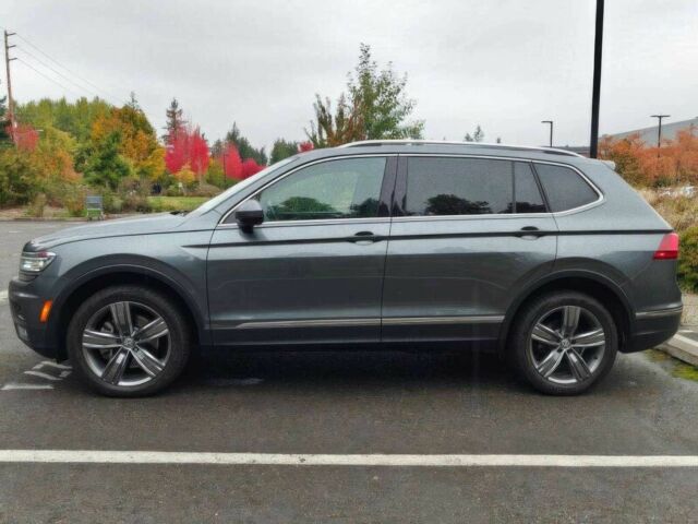 Сірий Фольксваген Тігуан, об'ємом двигуна 2 л та пробігом 33 тис. км за 15100 $, фото 1 на Automoto.ua