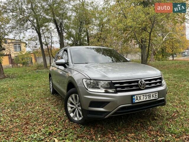 Серый Фольксваген Тигуан, объемом двигателя 1.98 л и пробегом 93 тыс. км за 19500 $, фото 16 на Automoto.ua