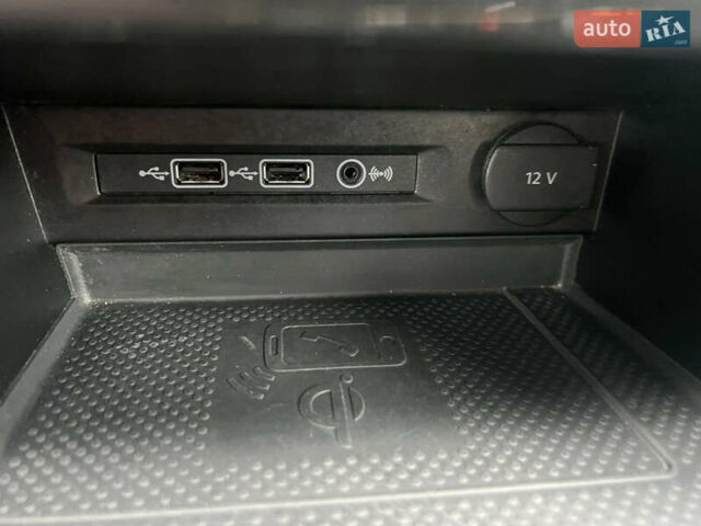 Сірий Фольксваген Тігуан, об'ємом двигуна 1.98 л та пробігом 209 тис. км за 27900 $, фото 43 на Automoto.ua