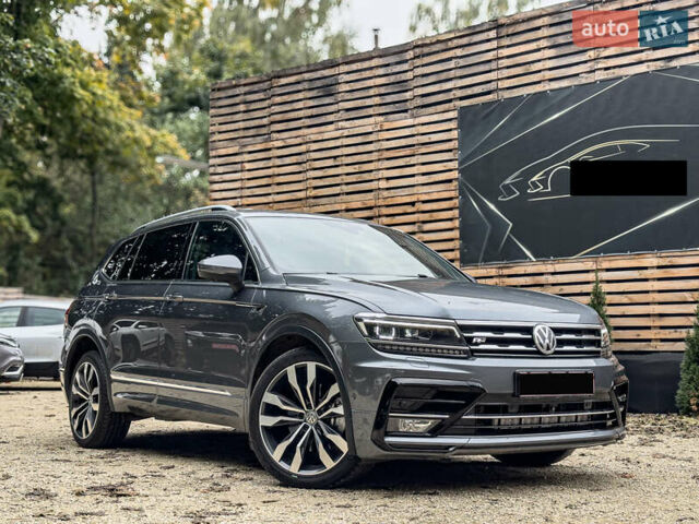Сірий Фольксваген Тігуан, об'ємом двигуна 1.98 л та пробігом 230 тис. км за 27700 $, фото 5 на Automoto.ua