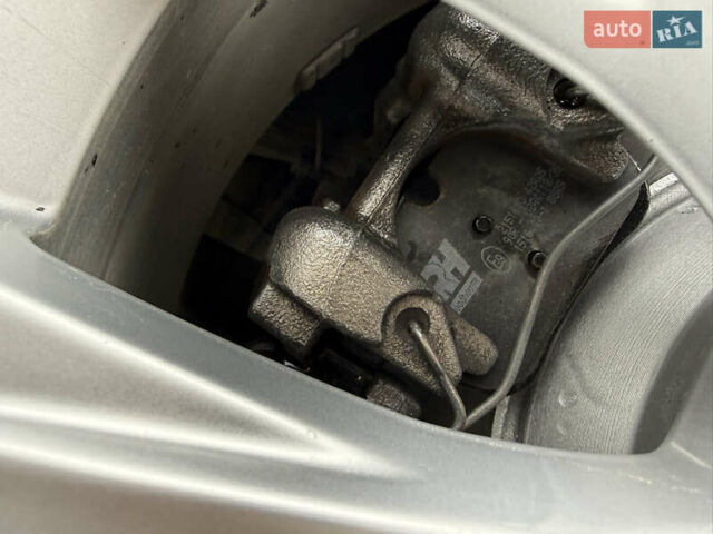 Серый Фольксваген Тигуан, объемом двигателя 2 л и пробегом 87 тыс. км за 23900 $, фото 39 на Automoto.ua