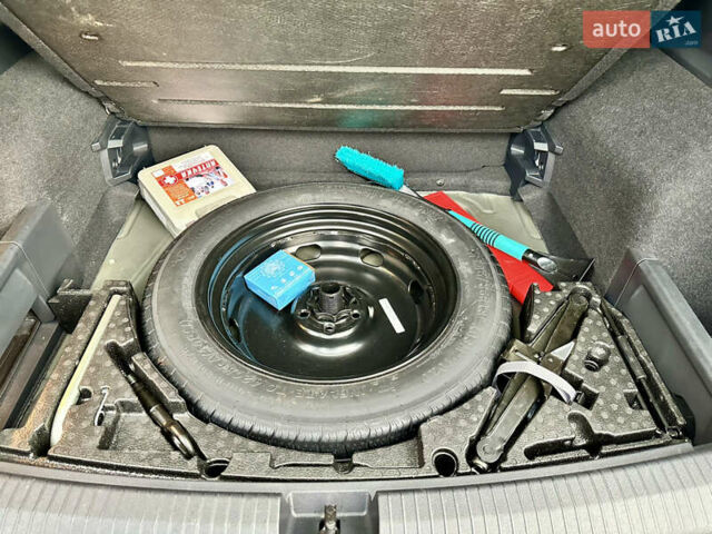 Серый Фольксваген Тигуан, объемом двигателя 1.98 л и пробегом 73 тыс. км за 22699 $, фото 20 на Automoto.ua