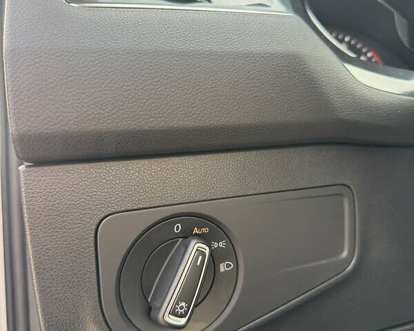 Серый Фольксваген Тигуан, объемом двигателя 1.98 л и пробегом 110 тыс. км за 17900 $, фото 32 на Automoto.ua