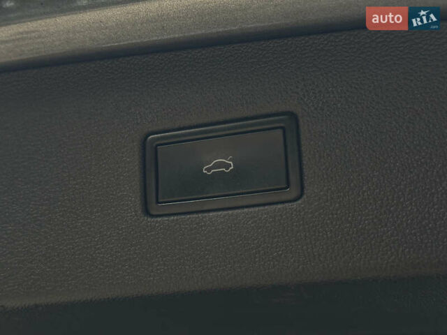 Сірий Фольксваген Тігуан, об'ємом двигуна 1.98 л та пробігом 230 тис. км за 27700 $, фото 122 на Automoto.ua