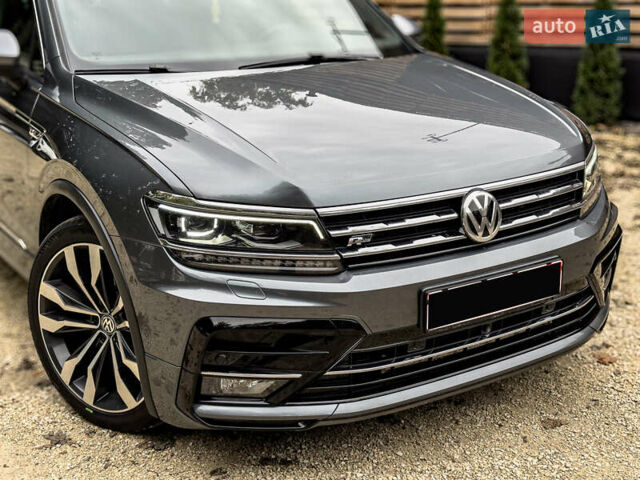Сірий Фольксваген Тігуан, об'ємом двигуна 1.98 л та пробігом 230 тис. км за 27700 $, фото 25 на Automoto.ua
