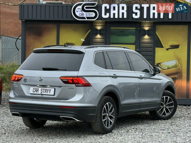 Сірий Фольксваген Тігуан, об'ємом двигуна 2 л та пробігом 62 тис. км за 21500 $, фото 19 на Automoto.ua