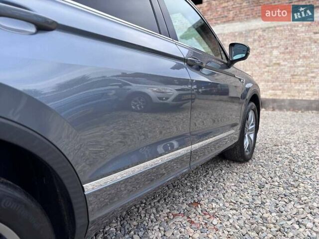 Серый Фольксваген Тигуан, объемом двигателя 1.98 л и пробегом 101 тыс. км за 24999 $, фото 18 на Automoto.ua