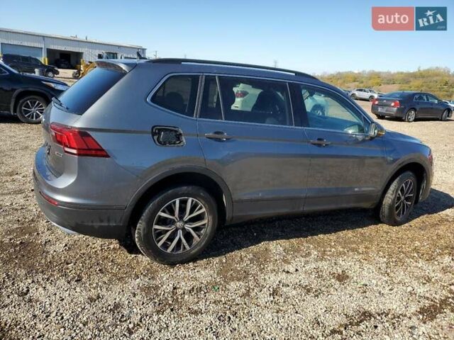 Серый Фольксваген Тигуан, объемом двигателя 2 л и пробегом 111 тыс. км за 4300 $, фото 2 на Automoto.ua