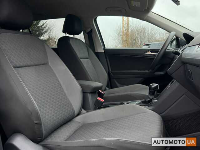 Сірий Фольксваген Тігуан, об'ємом двигуна 2 л та пробігом 53 тис. км за 20500 $, фото 8 на Automoto.ua