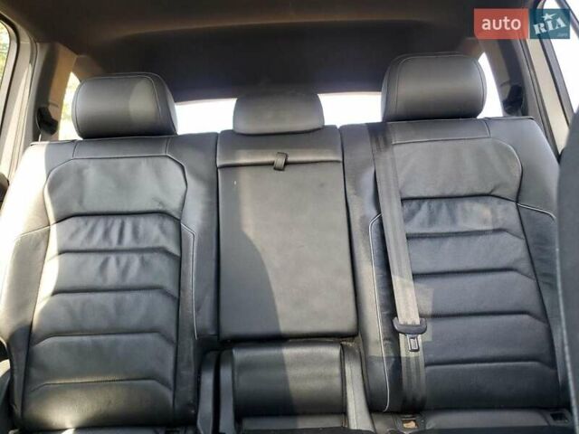 Серый Фольксваген Тигуан, объемом двигателя 2 л и пробегом 70 тыс. км за 9100 $, фото 9 на Automoto.ua