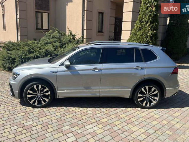 Сірий Фольксваген Тігуан, об'ємом двигуна 1.98 л та пробігом 110 тис. км за 23200 $, фото 8 на Automoto.ua