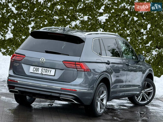 Серый Фольксваген Тигуан, объемом двигателя 2 л и пробегом 241 тыс. км за 26999 $, фото 38 на Automoto.ua