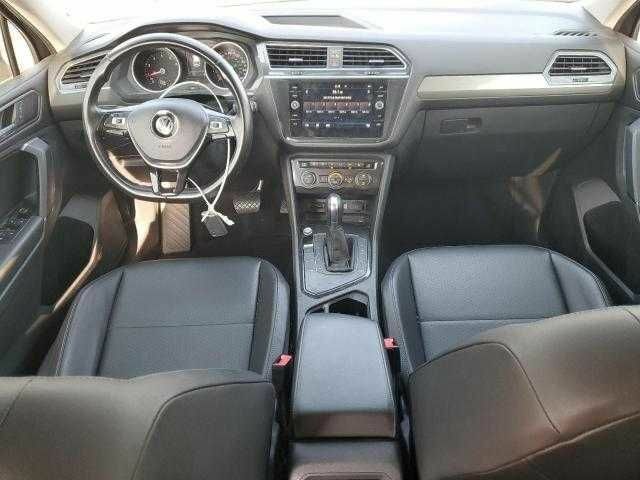 Серый Фольксваген Тигуан, объемом двигателя 2 л и пробегом 49 тыс. км за 4500 $, фото 7 на Automoto.ua