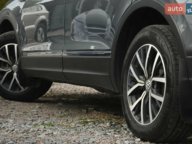 Серый Фольксваген Тигуан, объемом двигателя 1.98 л и пробегом 63 тыс. км за 19250 $, фото 11 на Automoto.ua