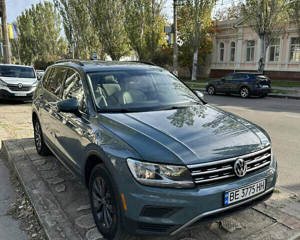 Сірий Фольксваген Тігуан, об'ємом двигуна 1.98 л та пробігом 80 тис. км за 22500 $, фото 9 на Automoto.ua