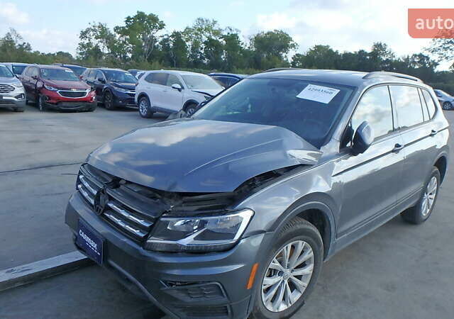Сірий Фольксваген Тігуан, об'ємом двигуна 2 л та пробігом 74 тис. км за 11390 $, фото 16 на Automoto.ua