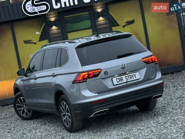 Сірий Фольксваген Тігуан, об'ємом двигуна 2 л та пробігом 62 тис. км за 21500 $, фото 13 на Automoto.ua