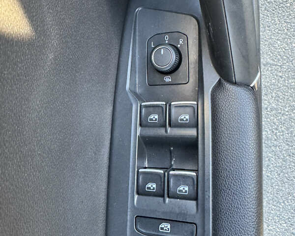 Сірий Фольксваген Тігуан, об'ємом двигуна 1.98 л та пробігом 156 тис. км за 18600 $, фото 14 на Automoto.ua