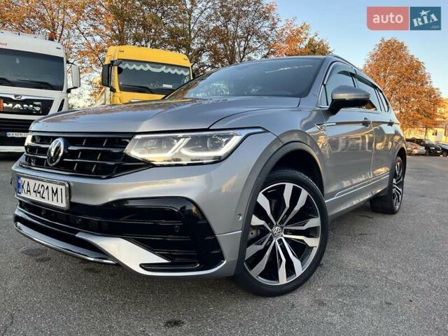 Сірий Фольксваген Тігуан, об'ємом двигуна 1.98 л та пробігом 118 тис. км за 28000 $, фото 30 на Automoto.ua