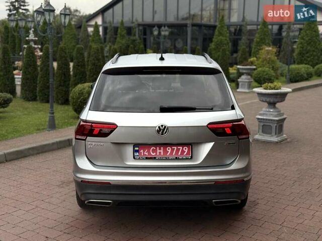 Сірий Фольксваген Тігуан, об'ємом двигуна 1.98 л та пробігом 173 тис. км за 16999 $, фото 23 на Automoto.ua