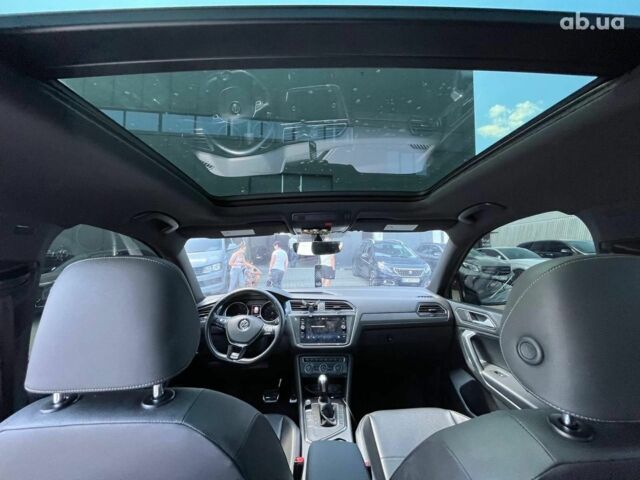 Серый Фольксваген Тигуан, объемом двигателя 2 л и пробегом 135 тыс. км за 23690 $, фото 30 на Automoto.ua