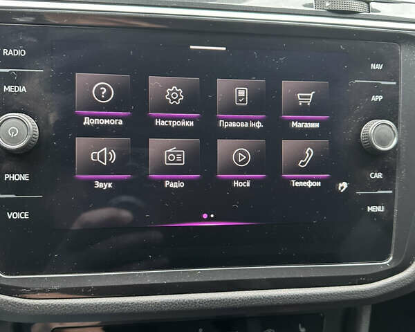 Серый Фольксваген Тигуан, объемом двигателя 2 л и пробегом 117 тыс. км за 36900 $, фото 14 на Automoto.ua