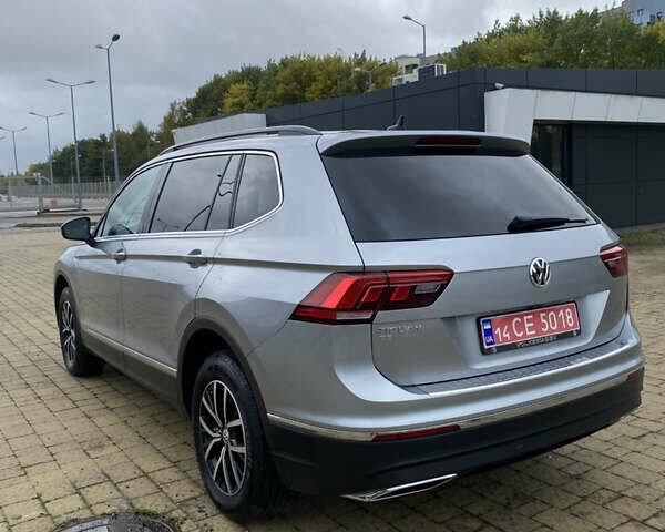 Серый Фольксваген Тигуан, объемом двигателя 2 л и пробегом 148 тыс. км за 19850 $, фото 18 на Automoto.ua