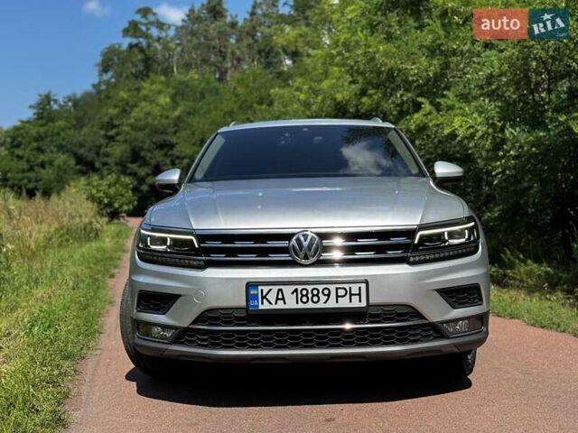 Серый Фольксваген Тигуан, объемом двигателя 1.98 л и пробегом 103 тыс. км за 31000 $, фото 11 на Automoto.ua