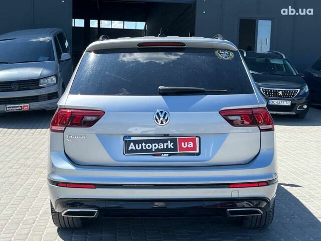Серый Фольксваген Тигуан, объемом двигателя 2 л и пробегом 135 тыс. км за 23690 $, фото 7 на Automoto.ua