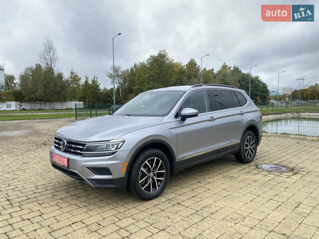 Серый Фольксваген Тигуан, объемом двигателя 2 л и пробегом 148 тыс. км за 19850 $, фото 10 на Automoto.ua