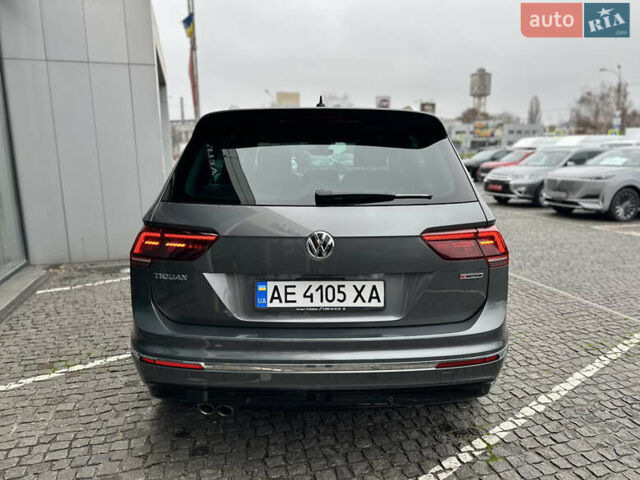 Серый Фольксваген Тигуан, объемом двигателя 1.97 л и пробегом 153 тыс. км за 27990 $, фото 15 на Automoto.ua