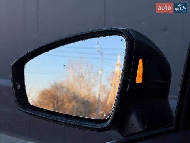 Серый Фольксваген Тигуан, объемом двигателя 2 л и пробегом 53 тыс. км за 18900 $, фото 34 на Automoto.ua