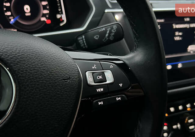 Серый Фольксваген Тигуан, объемом двигателя 2 л и пробегом 75 тыс. км за 29999 $, фото 23 на Automoto.ua