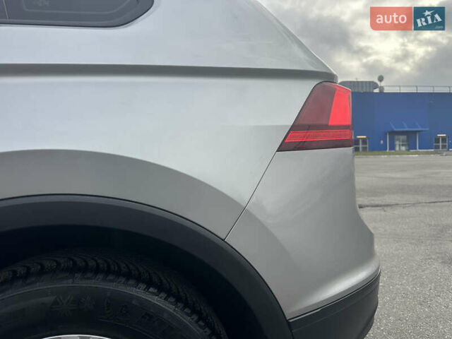 Серый Фольксваген Тигуан, объемом двигателя 1.97 л и пробегом 110 тыс. км за 24999 $, фото 49 на Automoto.ua