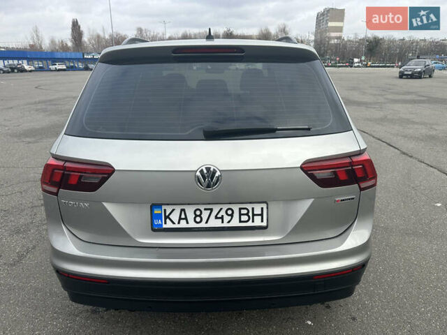 Серый Фольксваген Тигуан, объемом двигателя 1.97 л и пробегом 110 тыс. км за 24999 $, фото 37 на Automoto.ua