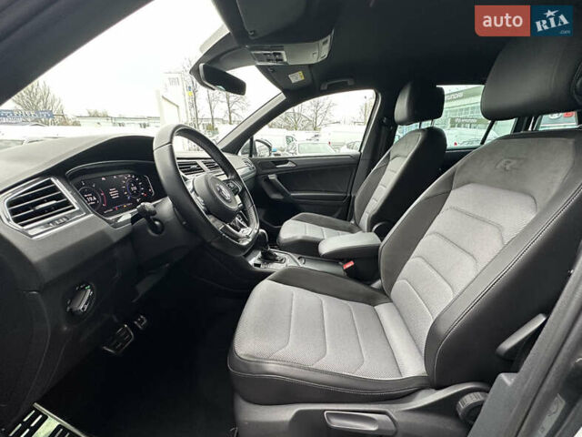Серый Фольксваген Тигуан, объемом двигателя 1.97 л и пробегом 153 тыс. км за 27990 $, фото 20 на Automoto.ua