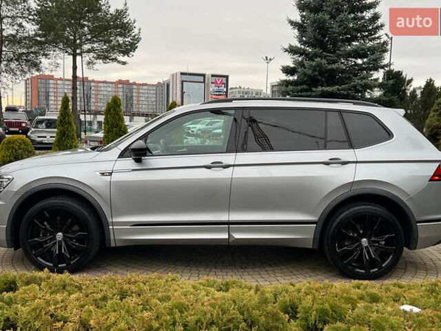 Серый Фольксваген Тигуан, объемом двигателя 1.98 л и пробегом 101 тыс. км за 23900 $, фото 4 на Automoto.ua