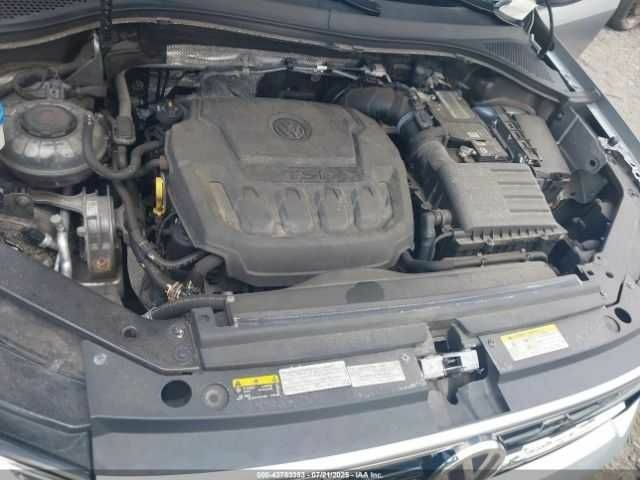 Сірий Фольксваген Тігуан, об'ємом двигуна 2 л та пробігом 32 тис. км за 4500 $, фото 8 на Automoto.ua