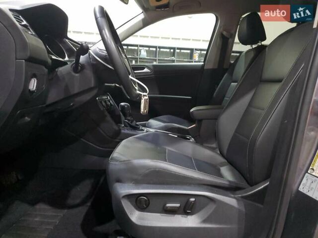 Серый Фольксваген Тигуан, объемом двигателя 1.98 л и пробегом 76 тыс. км за 6500 $, фото 6 на Automoto.ua