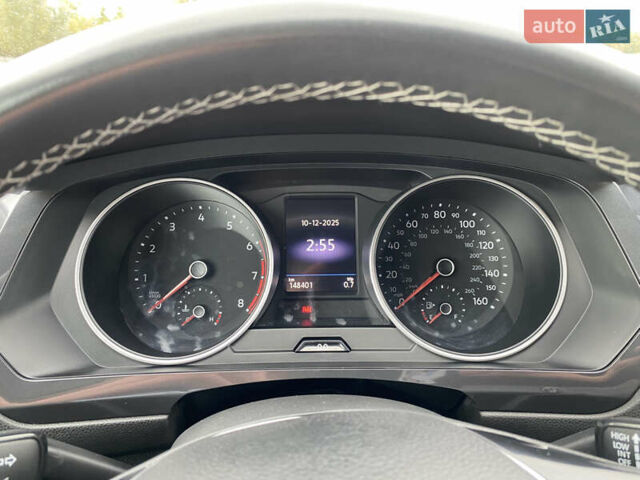 Серый Фольксваген Тигуан, объемом двигателя 2 л и пробегом 148 тыс. км за 19850 $, фото 31 на Automoto.ua